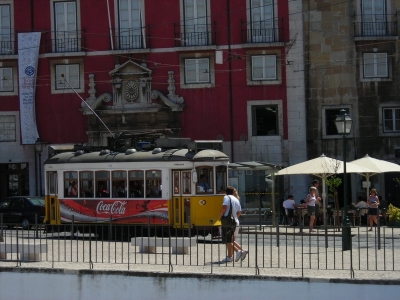 Tram 28